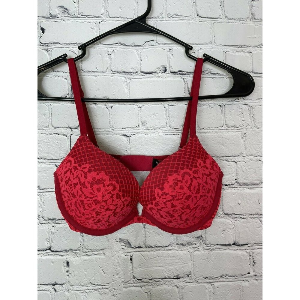 Victorias secret very sexy pushup bra size 32 D red